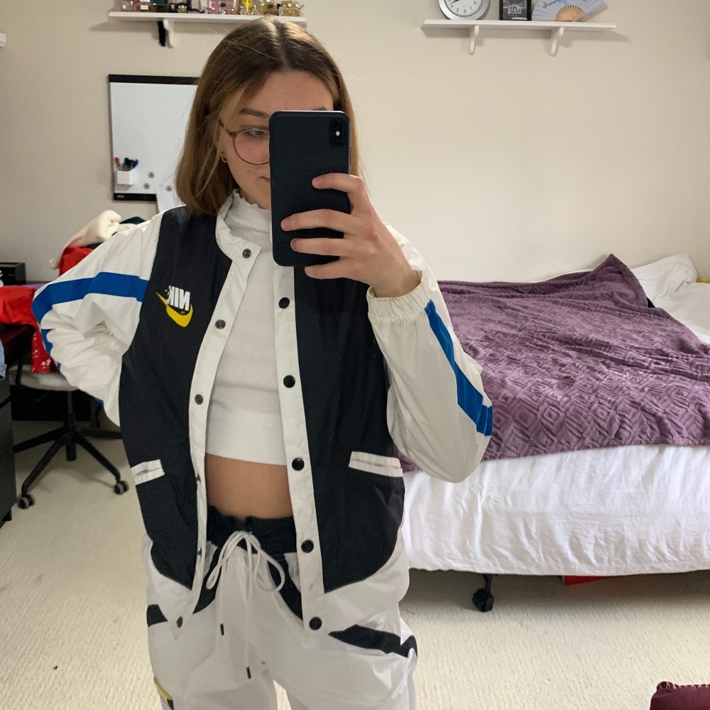 nike tracksuit